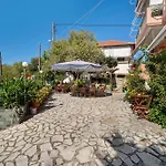 Nontas Homes 36