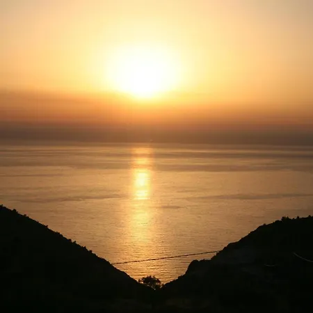 Apartment Nontas Homes 36 *